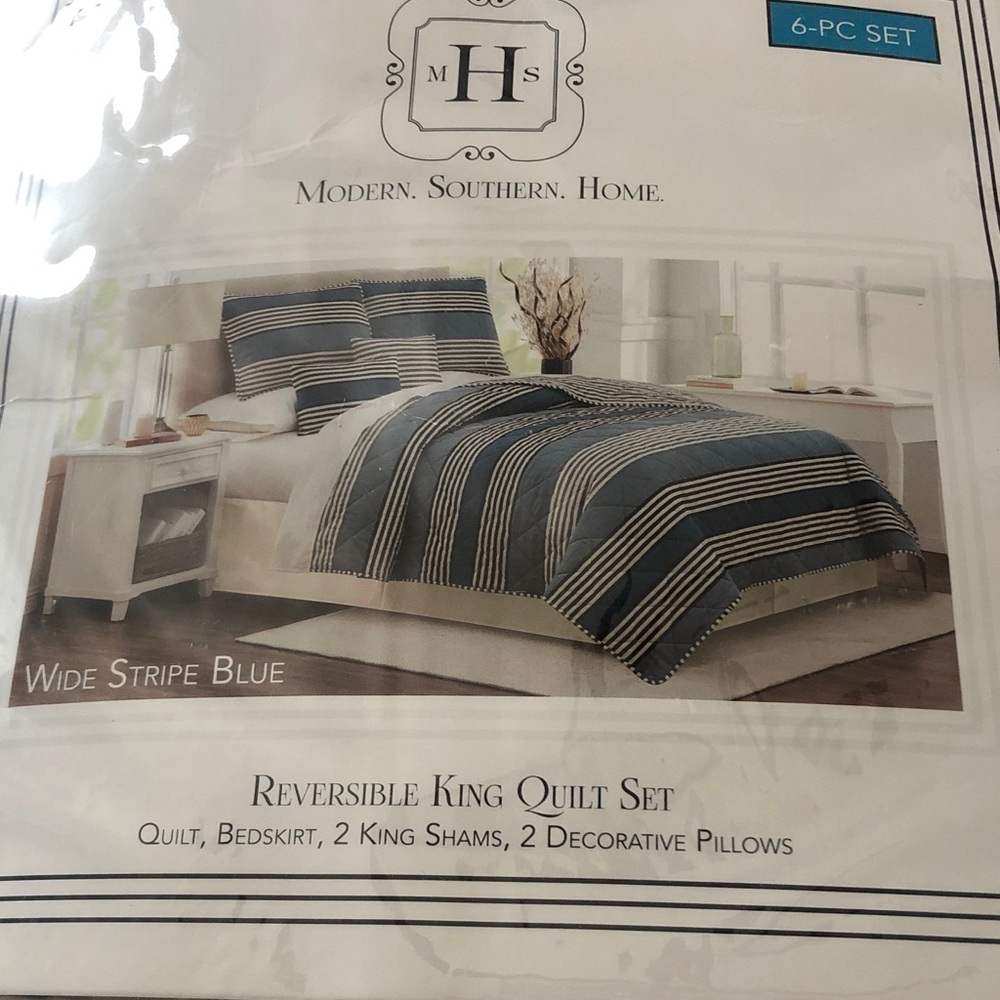 Modern Southern Home Wide Stripe Blue King Quilt Set